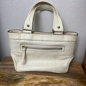 Dooney & Bourke Embossed Croc Off White Leather Medium Shoulder Tote bag Purse